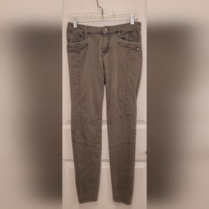 H&M Olive Ankle Cropped Jeans Sz 8